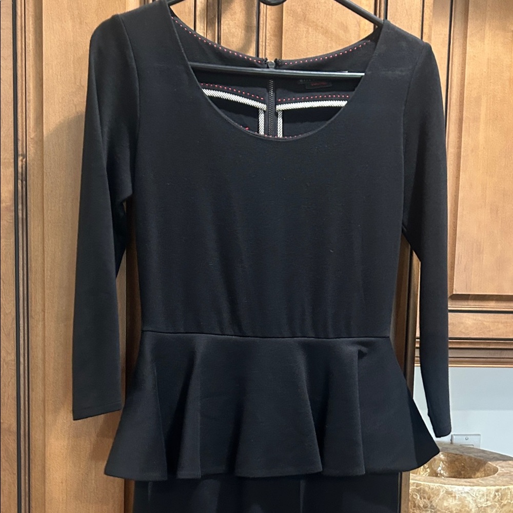 Alice + Olivia Black Long Sleeve Peplum Dress - Picture 3 of 4